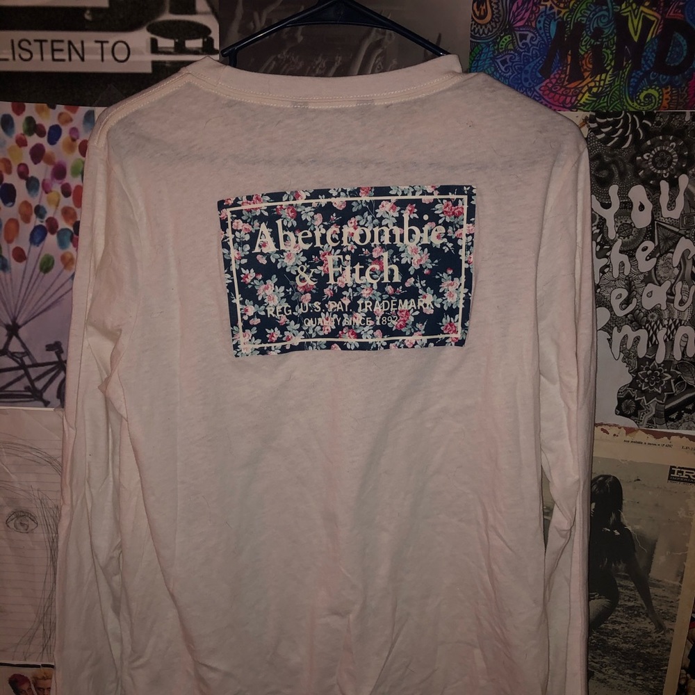 Abercrombie and Fitch trademark long sleeve